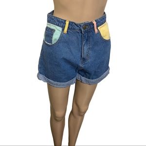 Princess Polly multi colored shorts